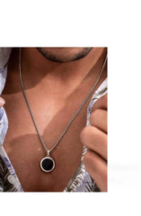 Men's Minimalist Black Onyx Circle Pendant – Silver Box Chain Necklace